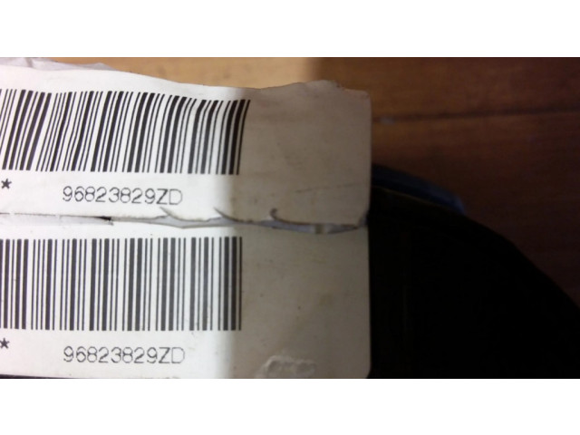Подушка безопасности водителя 96823829ZD   Citroen C4 I