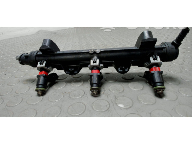 Форсунка 03E133320A, 03E133320A Skoda Fabia Mk2 (5J)