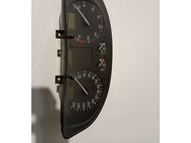 Панель приборов 3B0919881G, 110008894005   Volkswagen PASSAT B5       