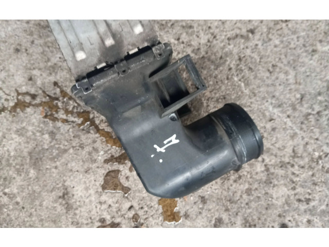 Интеркулер 31338236 Volvo S60