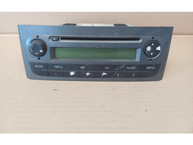 Радио/ проигрыватель CD/DVD / навигация 735455558 Fiat Linea