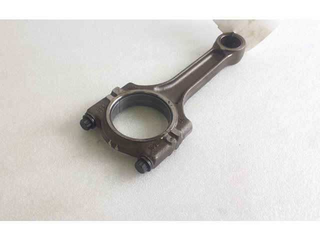 Шатун 9961031026R Porsche 911 996