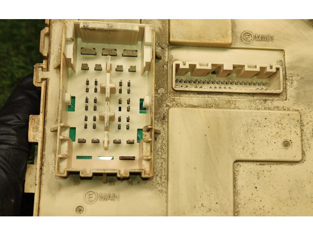 Блок предохранителей       KIA Sportage  2016 - 2021 года   