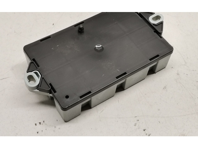 Блок предохранителей CPLA14Q073AA Jaguar XE