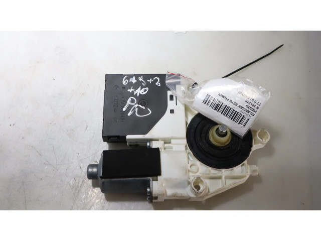 Передний двигатель механизма для подъема окон       Audi TT Mk1