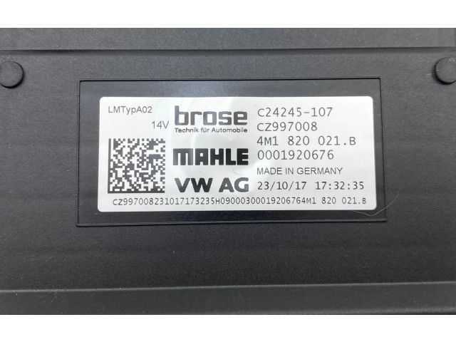 Вентилятор печки 4M1820021B Audi Q5 SQ5