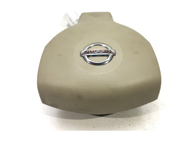 Подушка безопасности водителя    Nissan Tiida C11