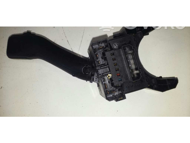 Ручка стеклоочистителей    Volkswagen Passat Alltrack