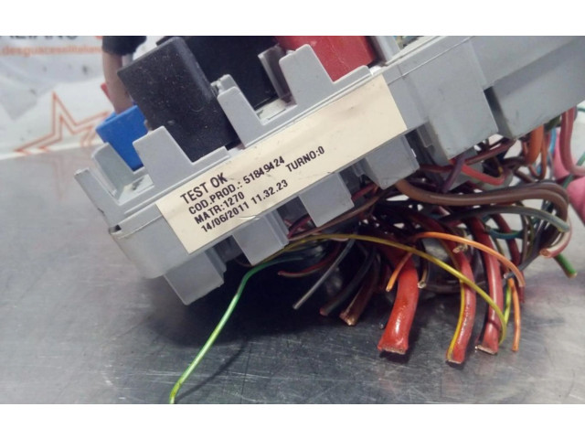 Блок предохранителей 51867697   Alfa Romeo Giulia