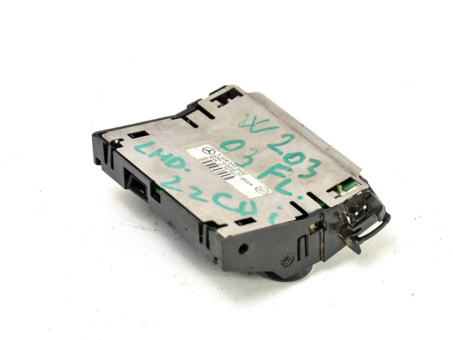 Дисплей    A2095452432   Mercedes-Benz C W205