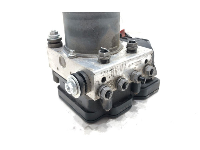 Блок АБС 6C0907379R Skoda Fabia Mk3 (NJ) 2015 - 2021 года