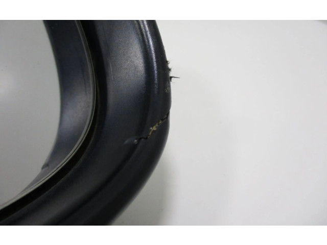 Зеркало электрическое Skoda Yeti (5L) 2009 - 2017 года