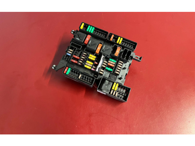 Pojistková skříňka 9270356 BMW X1 F48 F49 2016