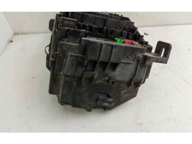 Блок предохранителей  91201A2853   KIA Ceed    