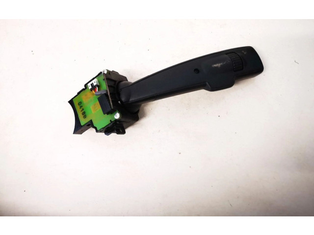 Ручка стеклоочистителей 17d770   Volvo V50