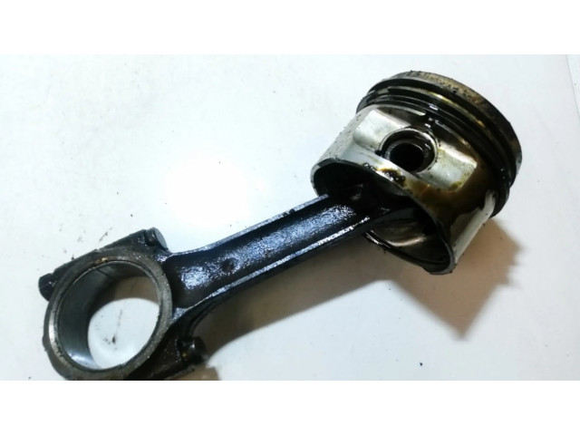 Поршень с шатуном Alfa Romeo 155 для бензинового двигателя 1.7