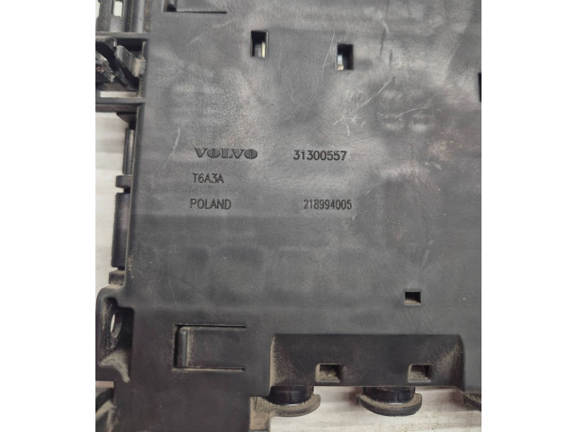 Блок предохранителей 31300557, 218994005 Volvo C30