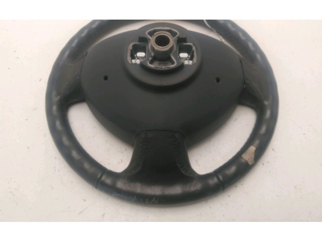 Руль Dacia Sandero - года 8200891547