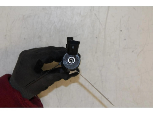 Vstřikovač Fiat Doblo pro naftový motor 2.0