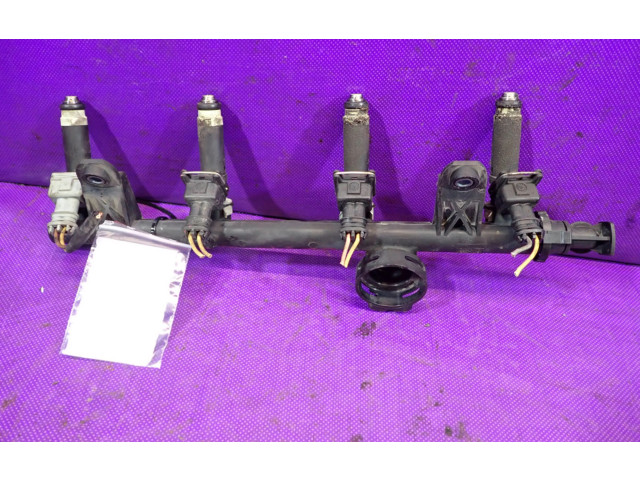 Vstřikovací lišta 7700274294, 7700274294 Renault Thalia I