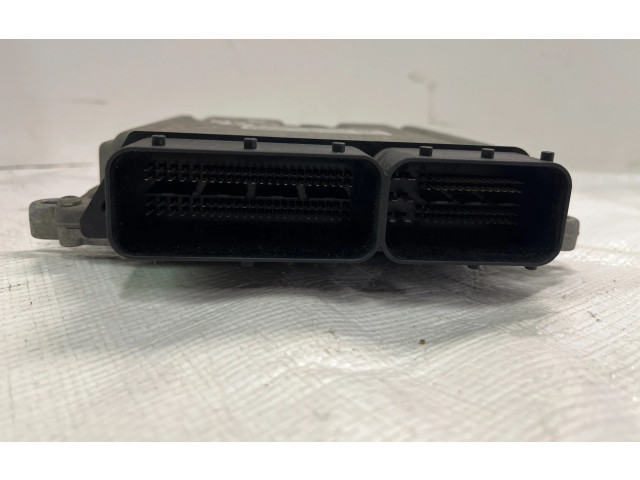 Блок управления двигателя 30729826A, 1039S10667   Volvo XC90