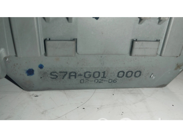   Pojistková skříňka S7AG010004   Honda Stream 2002