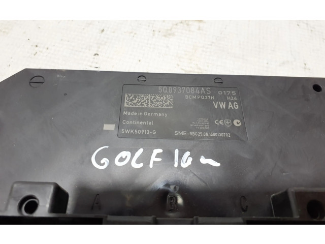 Блок комфорта 5Q0937084AS Volkswagen Golf VII