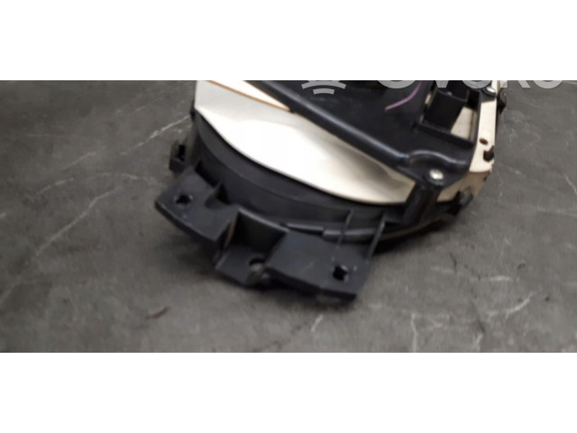 Рулевая рейка Спидометр (приборный щиток) 8200377739 Dacia Logan I 2004 - 2012 года