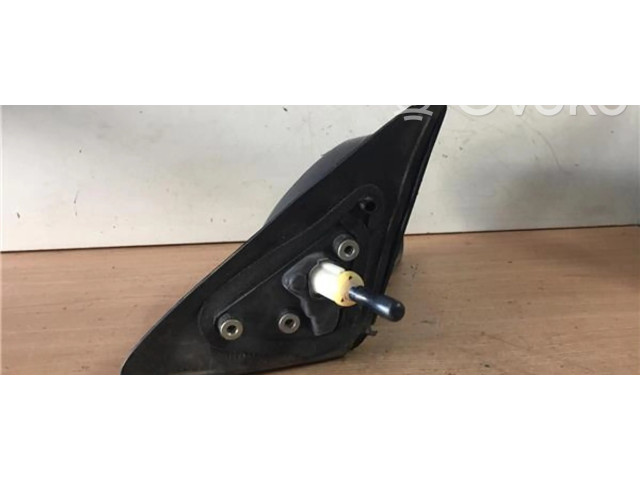 Zpětné zrcátko pravé Nissan Sunny 1982    