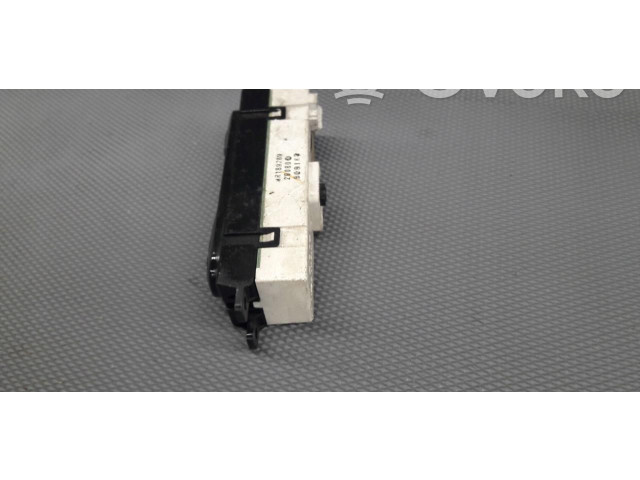 Дисплей    mr189269   Mitsubishi Colt