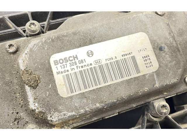 Электрический вентилятор радиаторов       Volvo V70  2005 - 2008 года   