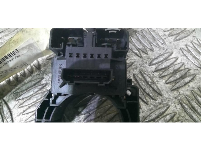 Ручка стеклоочистителей 4B0953503H01C   Audi A3 S3 8L