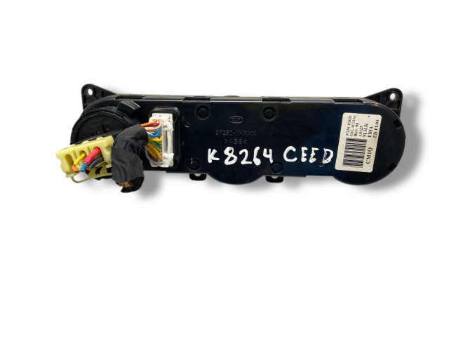 Блок управления климат-контролем 972501H021   KIA Ceed