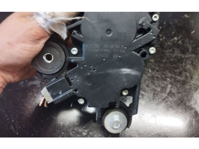 Моторчик заднего дворника 0390201588 Mazda 3 I