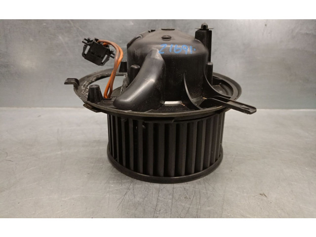 Вентилятор печки    3C1820015G, 3C1820015M   Volkswagen Passat Alltrack
