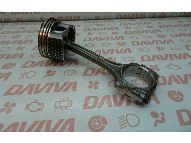 Поршень с шатуном L13B2 Honda Jazz