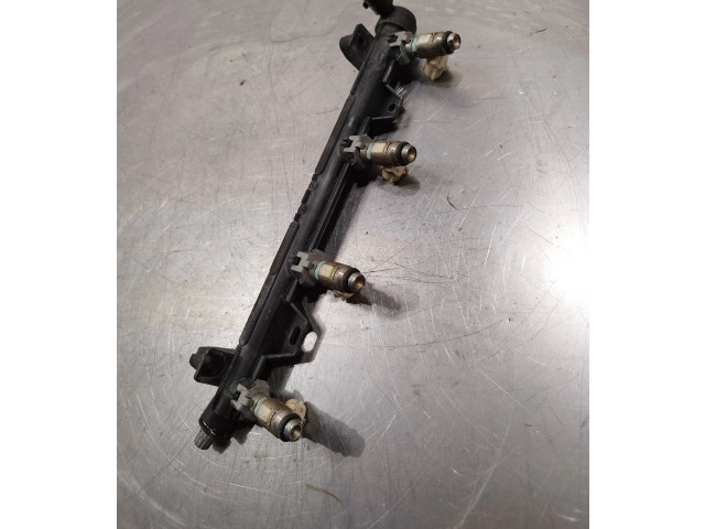 Vstřikovač 036133319   Volkswagen Caddy    BCA 