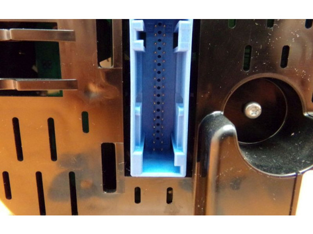 Přístrojová deska Audi RS3 8PA 2004 8P0920900T, 8P0920900T