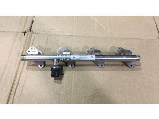 Vstřikovací lišta A2700701595, A2781530728 Mercedes-Benz C AMG W205 pro benzínový motor 4.0