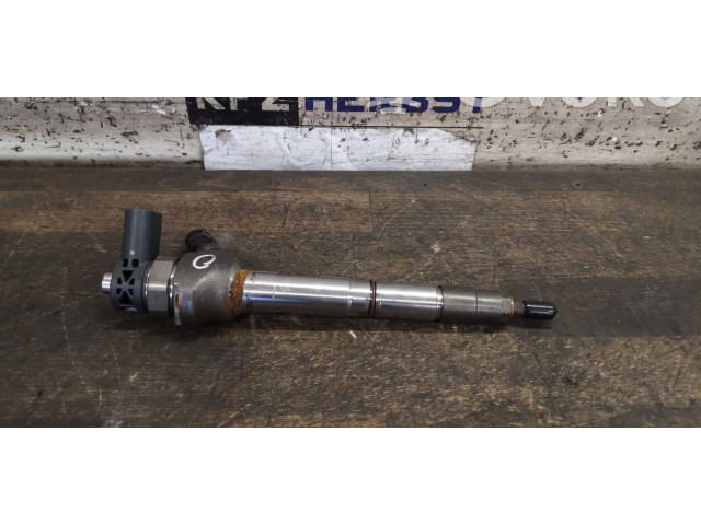 Форсунка Audi Q5 SQ5 DETA