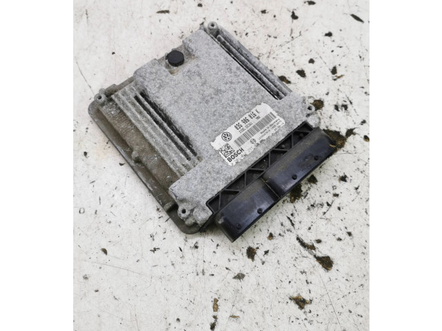 Блок управления двигателя 047906033E Skoda Octavia Mk2 (1Z)