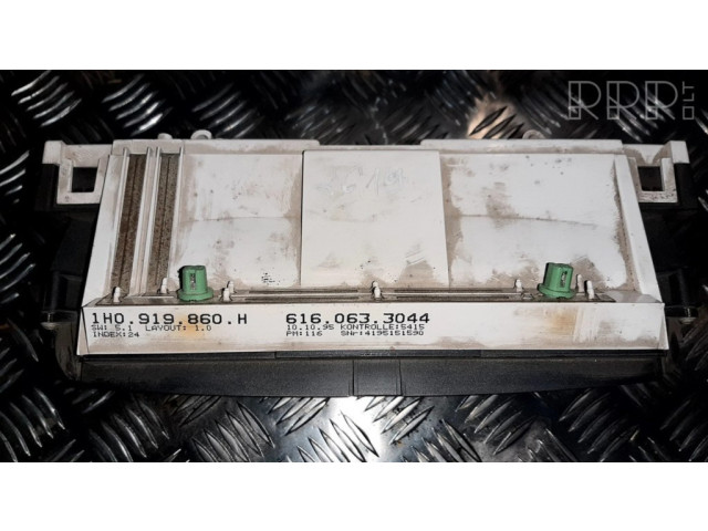 Панель приборов 1H0919860H, 6160633044   Volkswagen Golf III       