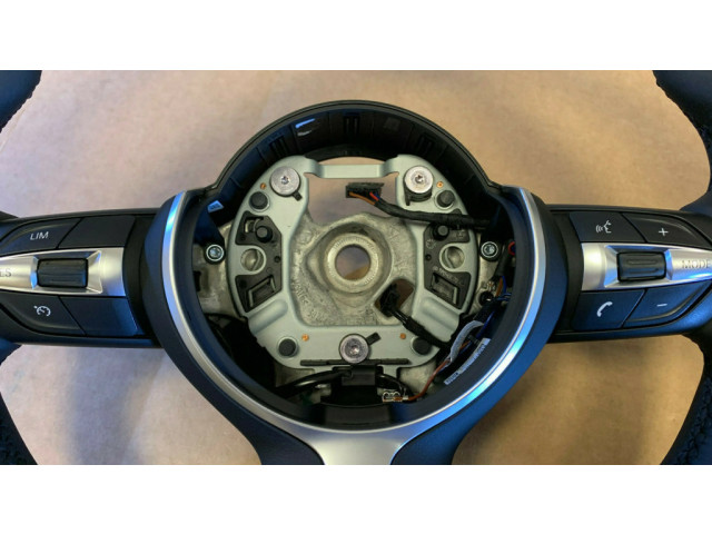 Volant BMW X5 F15 2016 32307847455, 32307851499