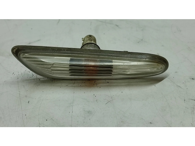 Поворотный фонарь крыла