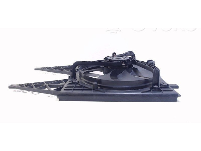 Моторчик дворников 8Q0121207 Skoda Fabia Mk2 (5J)