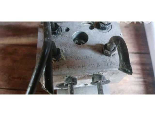 Блок АБС 0265220405, 8E0614111B Audi A6 S6 C5 4B 1997 - 2005 года