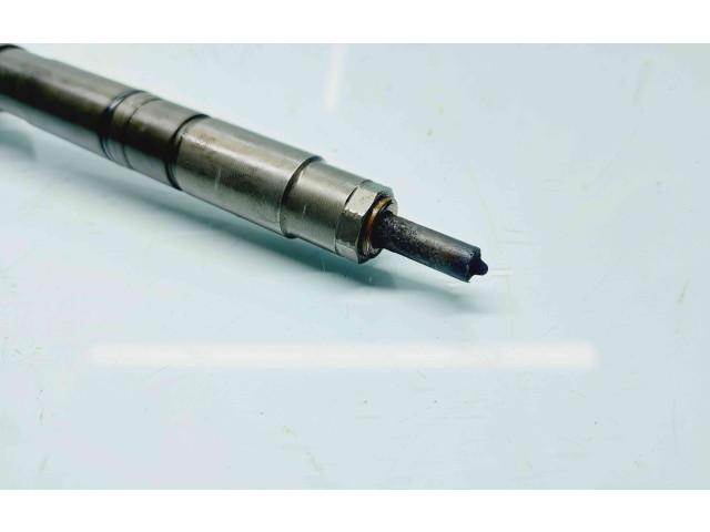 Форсунка 03L130277    Volkswagen PASSAT B7   