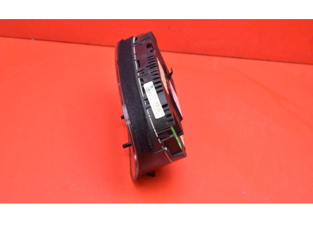 Спидометр (приборный щиток) 8L0920931E, 8L0920931E   Audi A3 S3 8L