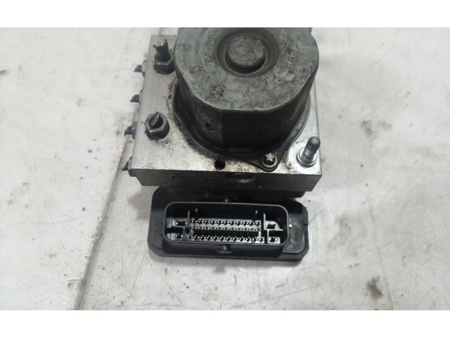 Блок АБС 6R0907379AT, 6R0907379AT Skoda Fabia Mk2 (5J) 2007 - 2014 года