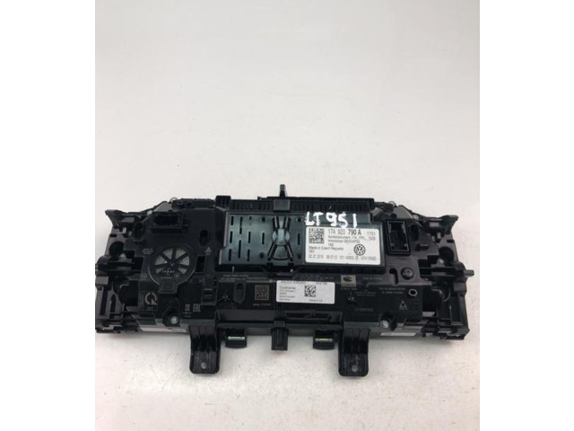 Přístrojová deska  Volkswagen T-Roc 2019 17A920790A, LT951  